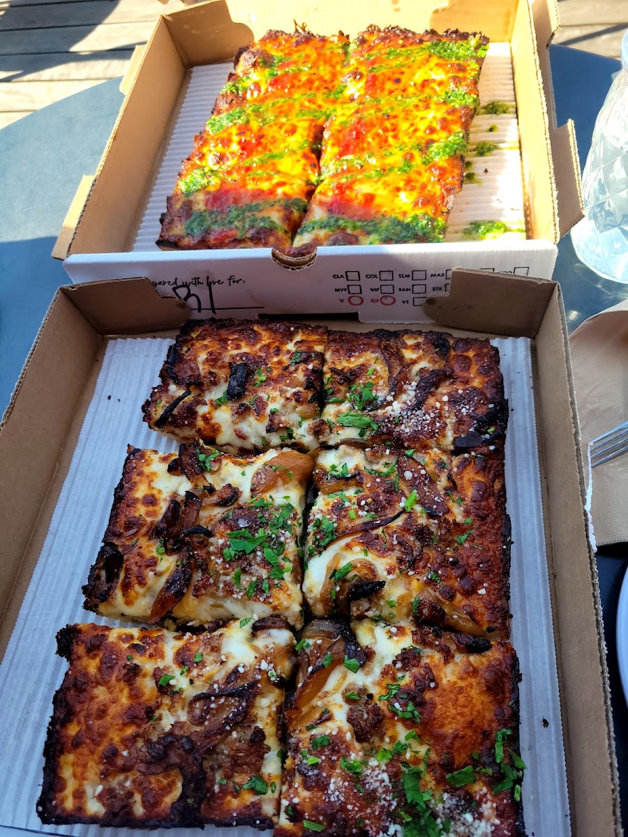 Emmy Squared Pizza: Queen Village-9